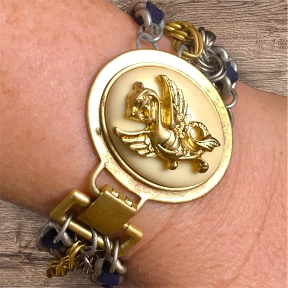 Rare Unique Multi Strand Dragon Cameo Style Bracelet - Picture 1 of 9